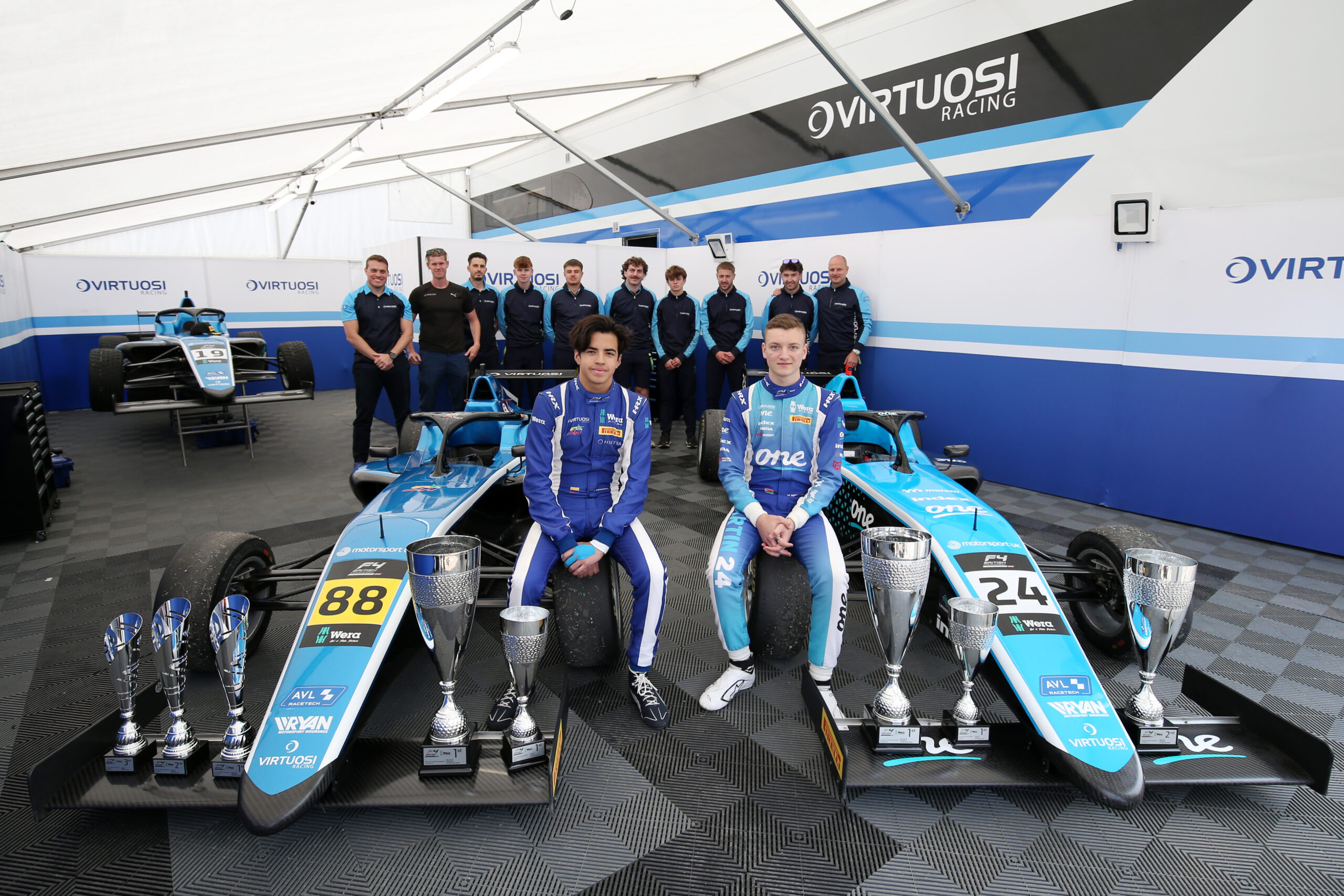 Molnar_Martin_brit_F4_Thruxton_Sunday_1